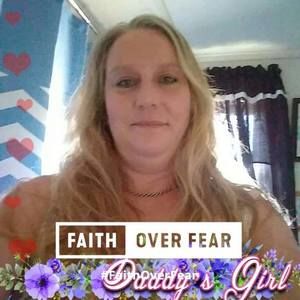 Meet your Posher, Lily